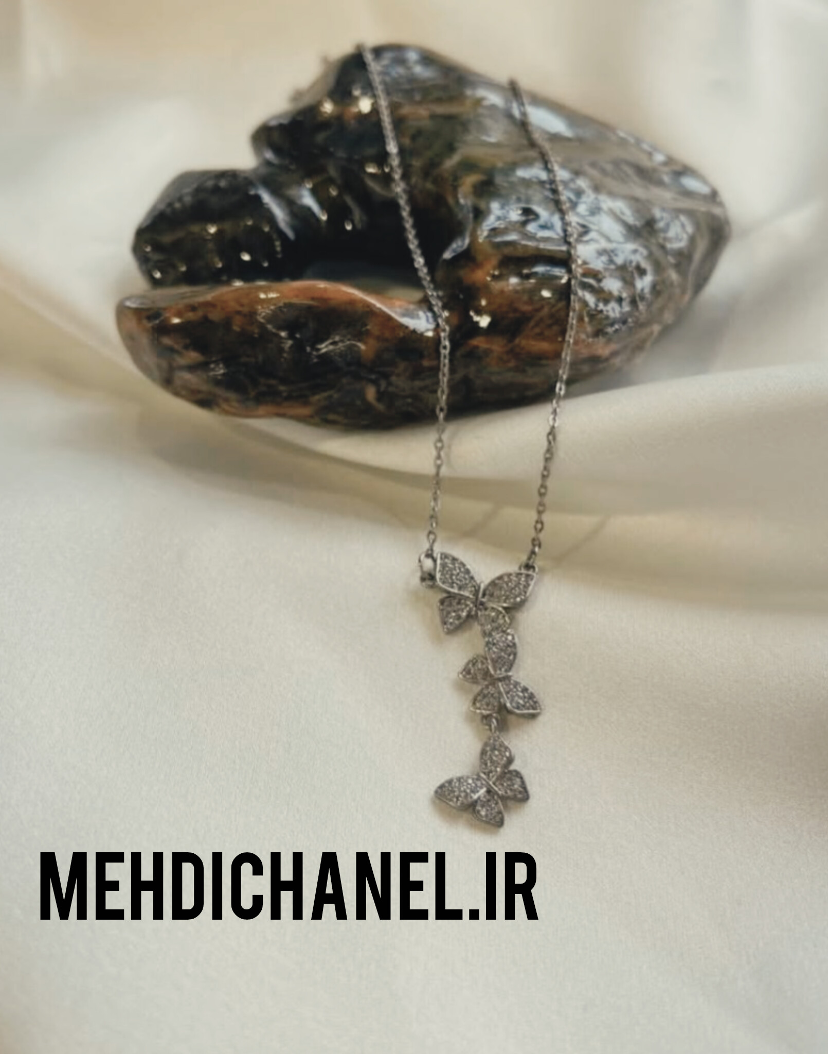 گردنبند زنانه مدل پروانه